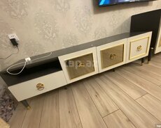 Televizor altlığı