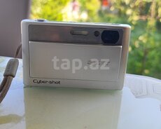 Sony Cyber-shot 8.1 MEGA PİXELS