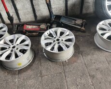 Chevrolet Malibu təkərləri 225 55 R17