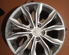 Chevrolet Malibu diskləri R17