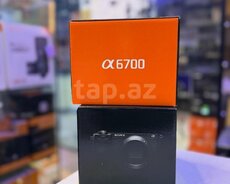Sony A6700 + 16-50mm kit lens