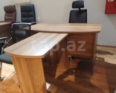 Ofis masası