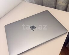 Apple MacBook M1 pro