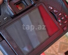 Fotoaparat Canon EOS 700d