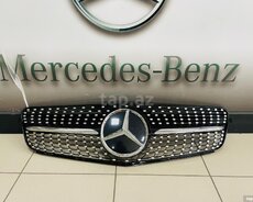 Mercedes W203 2008-2013 radiator barmaqlığı