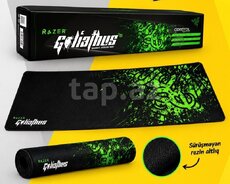 Siçan altlığı Razer