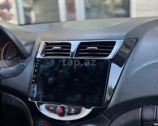 Hyundai Accent monitoru
