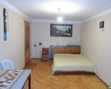 2-otaqlı mənzil, Əhməd Cəmil küç., 42 m