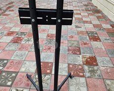Televizor altlığı
