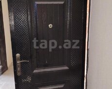 Dəmir seyf qapı