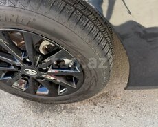 Hankong təkərləri 215 60 R16