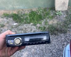 Pioneer maqnitolası