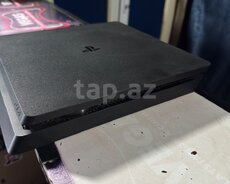 PlayStation 4 Slim