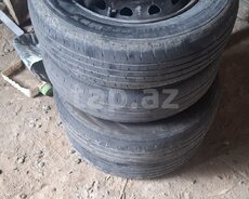 Nissan təkərləri R15