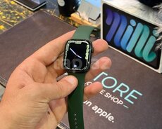 Apple Watch Series 7 Aluminum Green 45mm