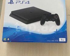 Sony Playstation 4 Slim