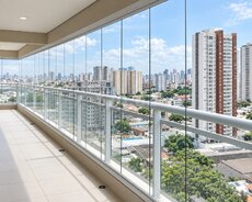Cam balkon