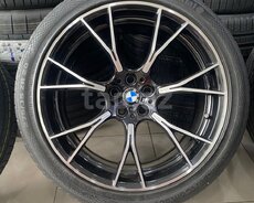 BMW F90 M5 təkəri R20