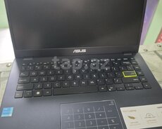 Asus VivoBook E410KA