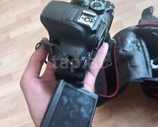 Canon 650D + 18-135lens + Helios 77m 4 lens