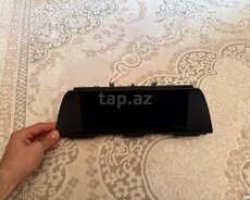 BMW F10 monitoru