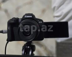 Canon eos R50
