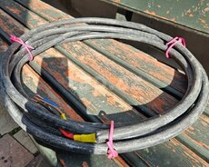 Mis kabel
