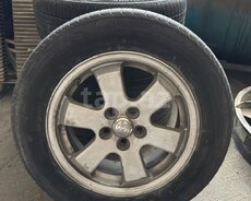 Toyota Prius təkəri R15