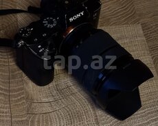 Sony A 7 III