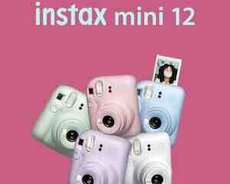 Fotoaparat İnstax Mini 12