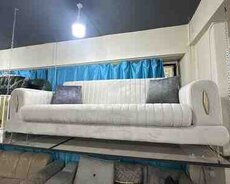 Divan