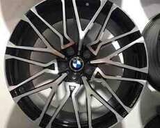 BMW x6M (F96) diskləri R20