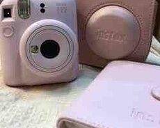 Fotoaparat İnstax mini 12