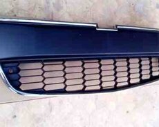 Chevrolet Aveo T300 radiator barmaqlığı