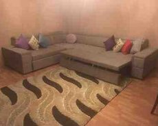 Divan Cester