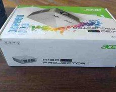 Proyektor Acer K130