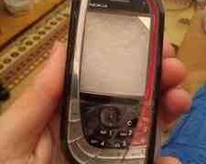 Nokia 7610 korpus