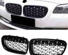 BMW F10 diamond radiator barmaqlığı