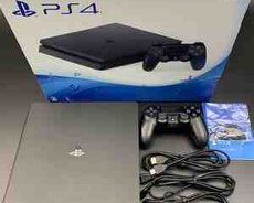 Sony PlayStation 4