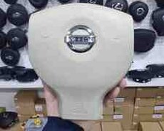 Nissan Tiida 2008 airbag