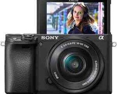 Fotoaparat Sony a6400 Mirrorless Camera with 16-50mm Lens