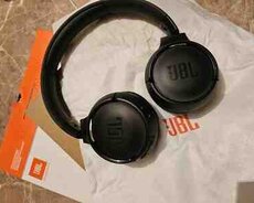 Qulaqlıq JBL Tune 520BT