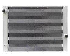 Bmw E60 Radiator su