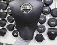 Nissan Sunny 2015 airbag