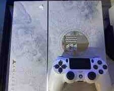 Sony PlayStation 4