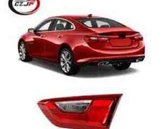 Chevrolet Malibu stop işığı