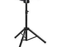 Proyektor üçün tripod