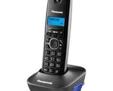 Stasionar telefon Panasonic KX-TG1611UAH