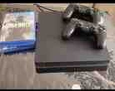 Sony PlayStation 4