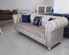 Divan Cester